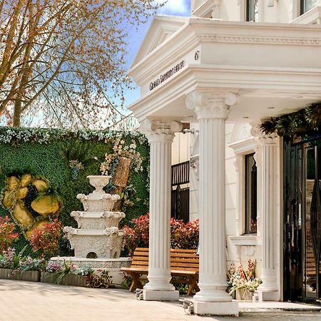 Grand Sapphire Hotel&Banqueting Croydon Extérieur photo