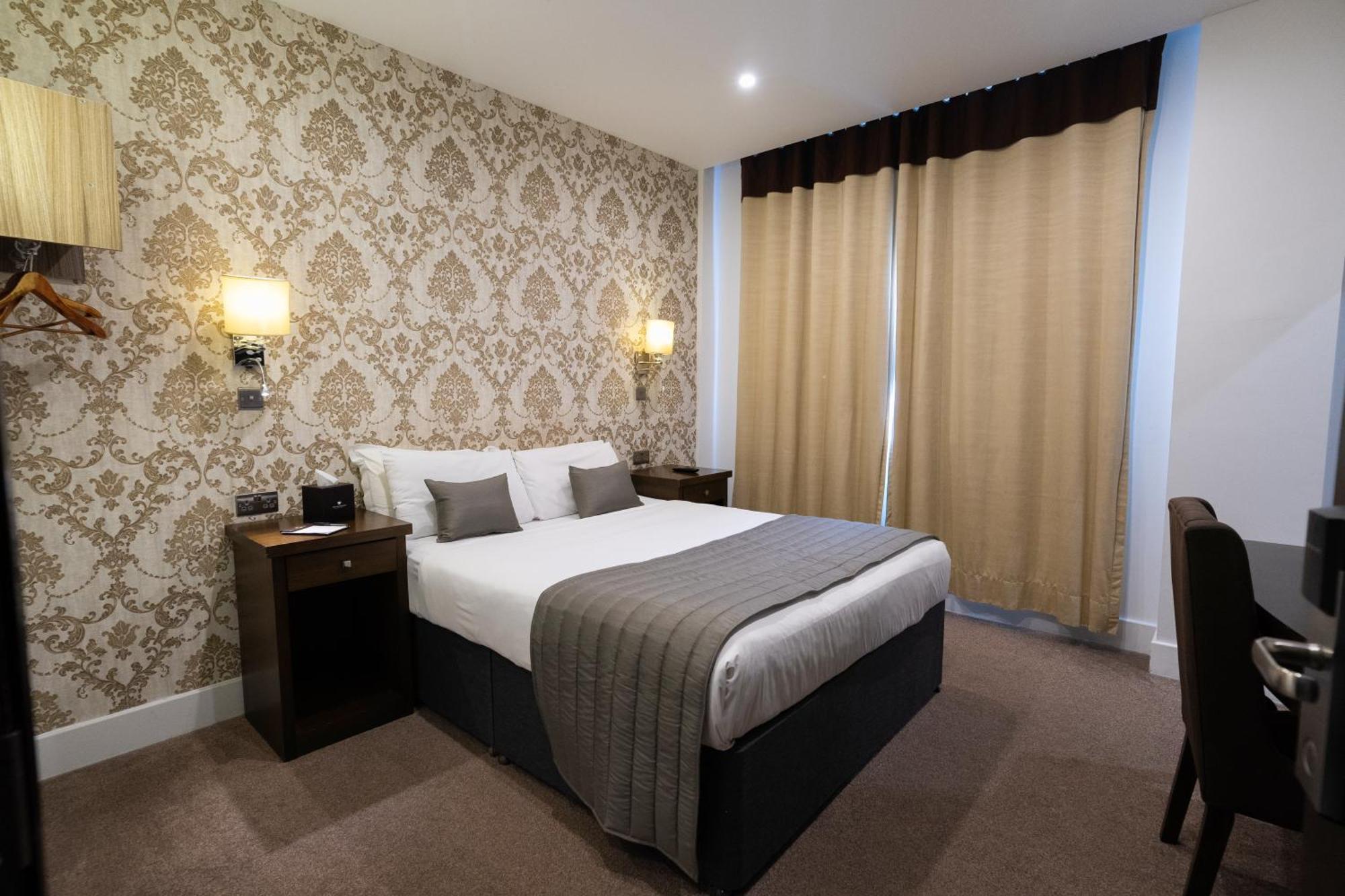 Grand Sapphire Hotel&Banqueting Croydon Extérieur photo