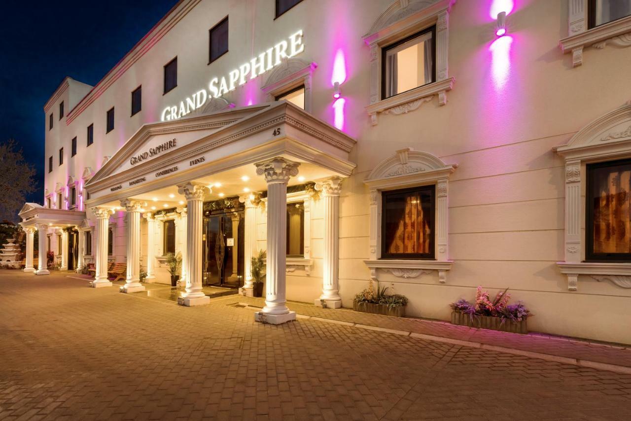 Grand Sapphire Hotel&Banqueting Croydon Extérieur photo