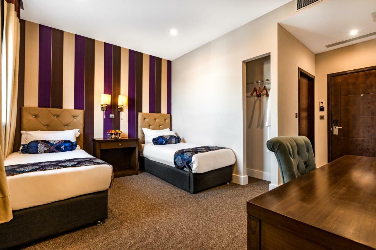 Grand Sapphire Hotel&Banqueting Croydon Extérieur photo
