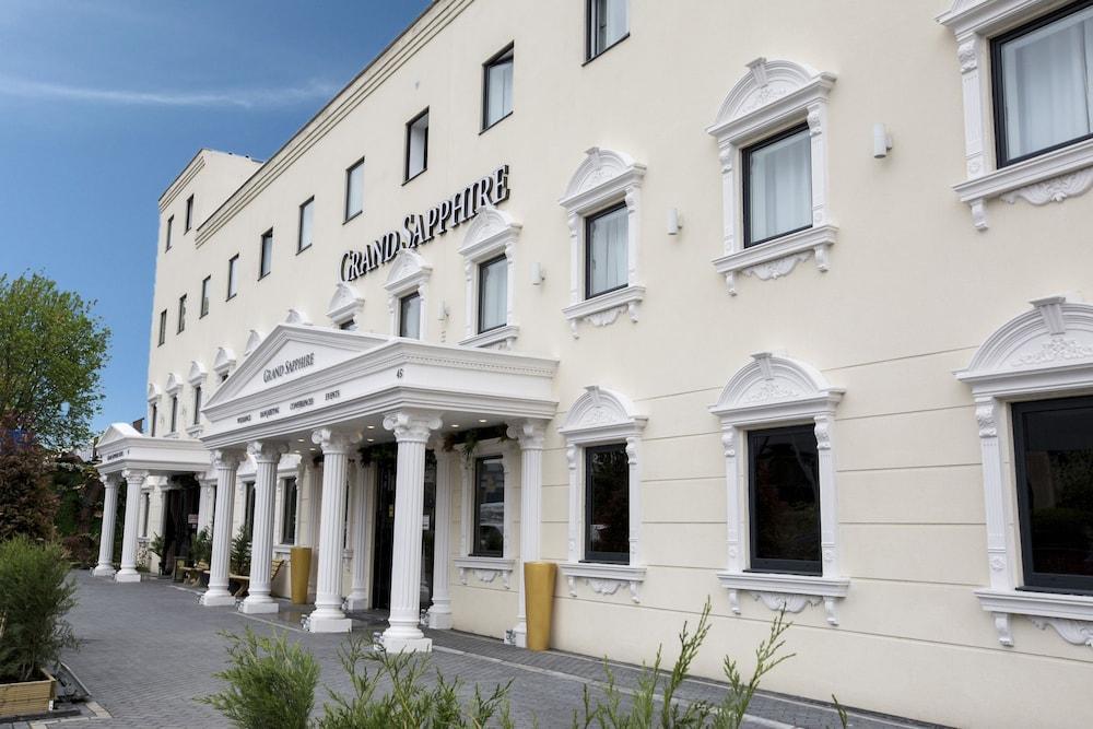Grand Sapphire Hotel&Banqueting Croydon Extérieur photo