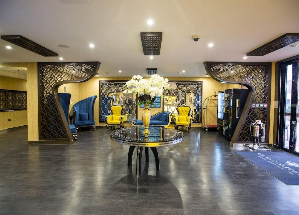 Grand Sapphire Hotel&Banqueting Croydon Extérieur photo