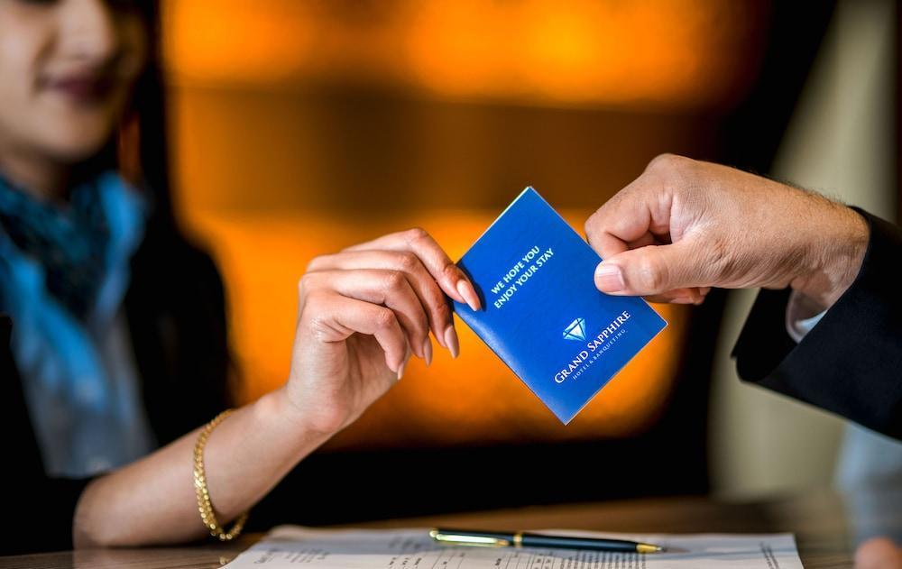 Grand Sapphire Hotel&Banqueting Croydon Extérieur photo